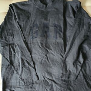 GAP Black Long Sleeve Shirt